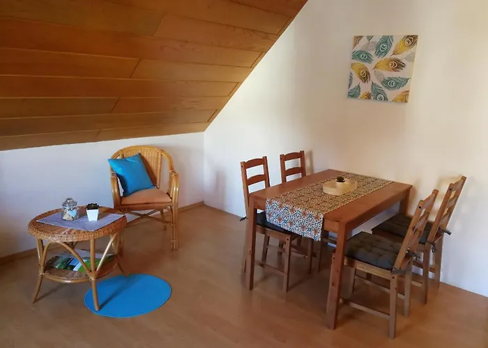 Inn Zur Burg *