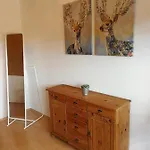 Zur Burg Fogadó