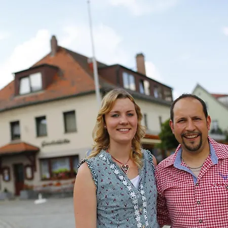イン Zur Burg